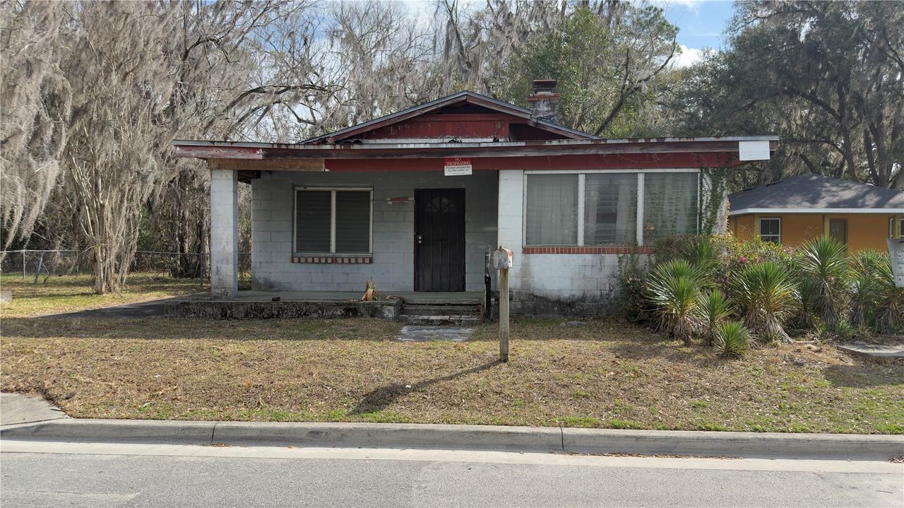 325 NE 19th St., Gainesville, FL 32641