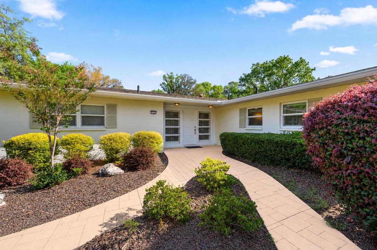 2138 NW 30th Pl., Gainesville, FL 32605