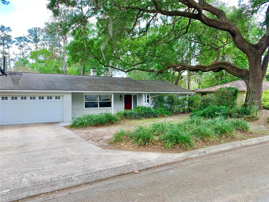 2219 NW 17th Ave., Gainesville, FL 32605