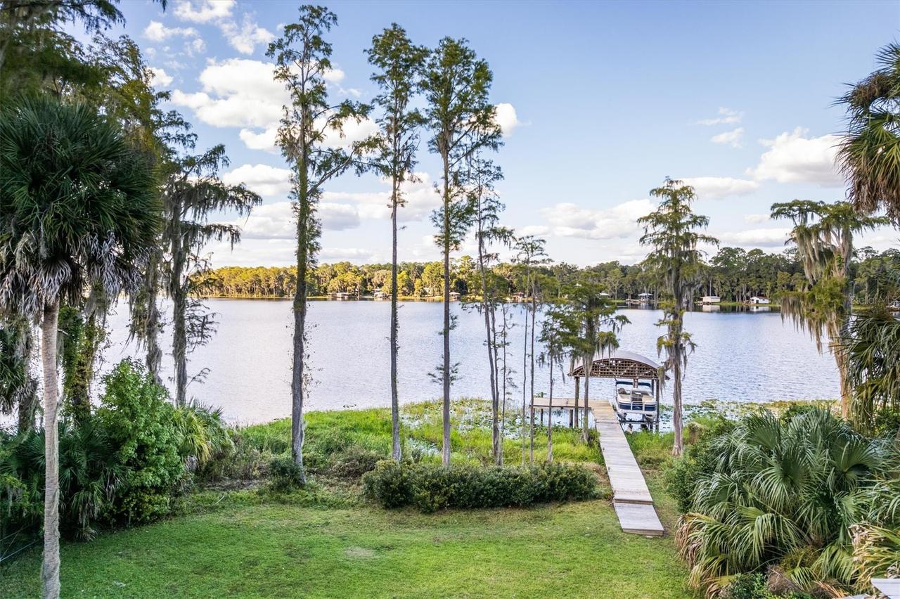 25608 Devonia St., Melrose, FL 32666