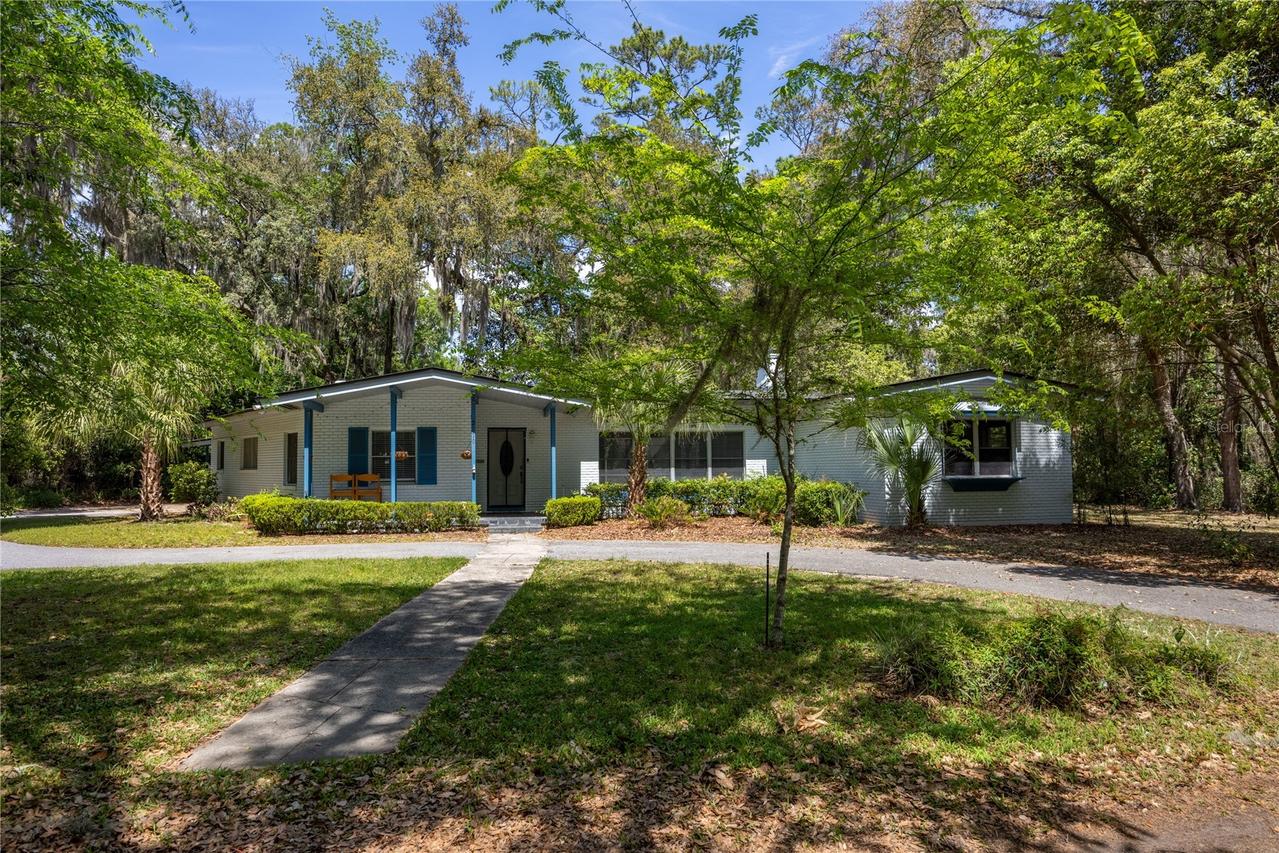2110 NW 3rd Pl., Gainesville, FL 32603