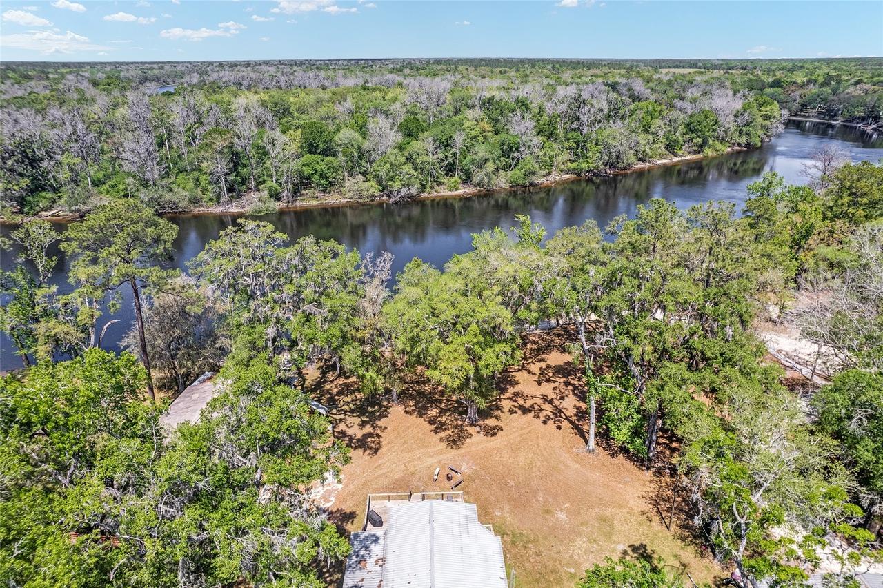 7870 SW 25th Pl., Bell, FL 32619