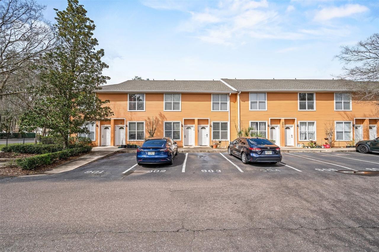 3970 SW 20th Ave. #903, Gainesville, FL 32607