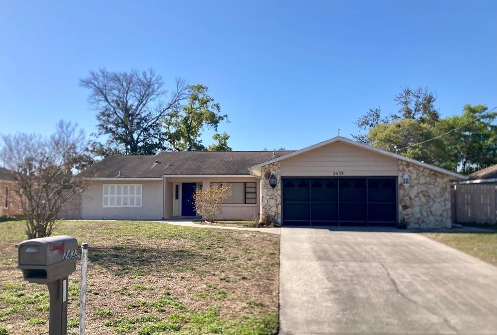 2433 Waterfall Dr., Spring Hill, FL 34608