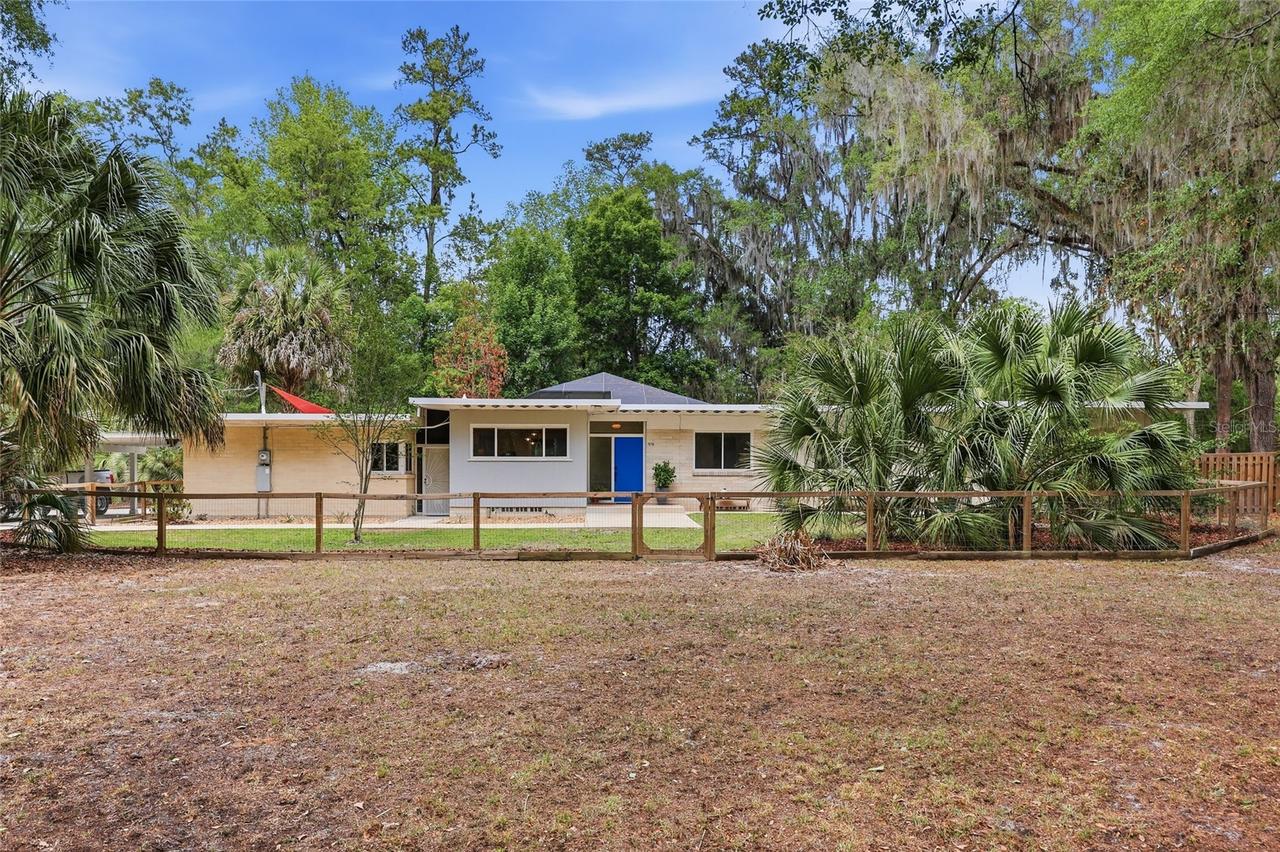 616 SW 21st Ave., Gainesville, FL 32601