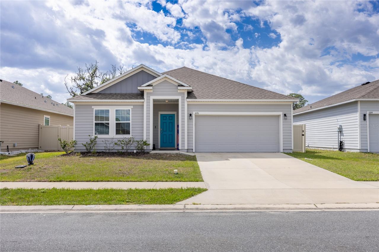 670 NW 243rd Ter., Newberry, FL 32669