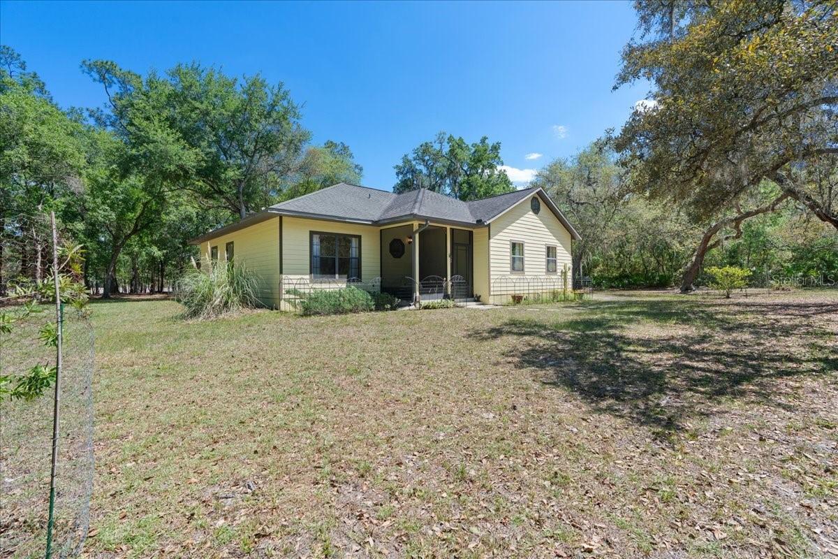 124 Mandarin Lake Rd., Melrose, FL 32666