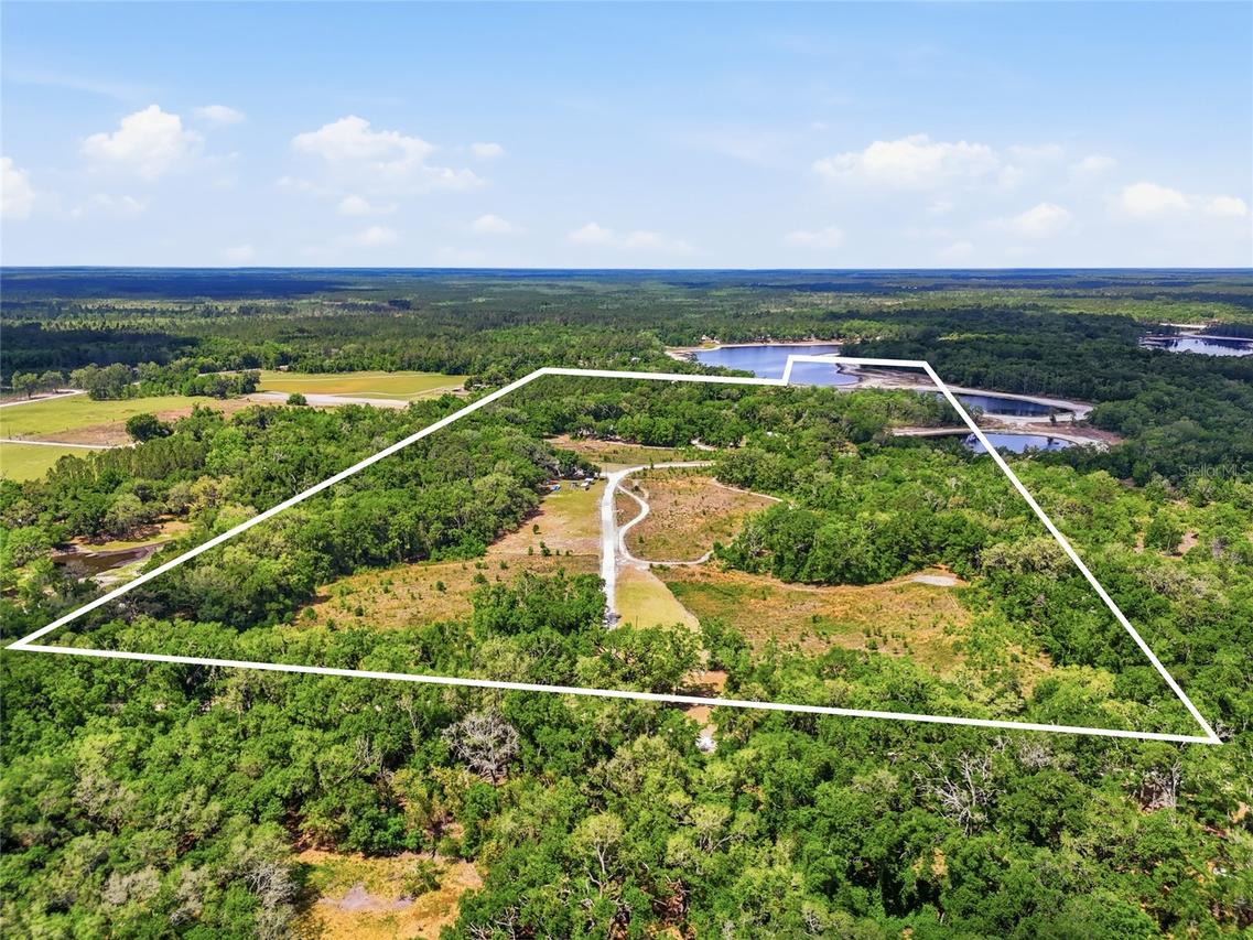 401 SE Falcon Rd., Branford, FL 32008