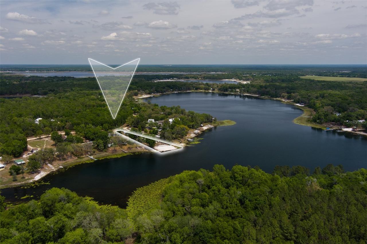 8491 Lilly Lake Rd., Melrose, FL 32666