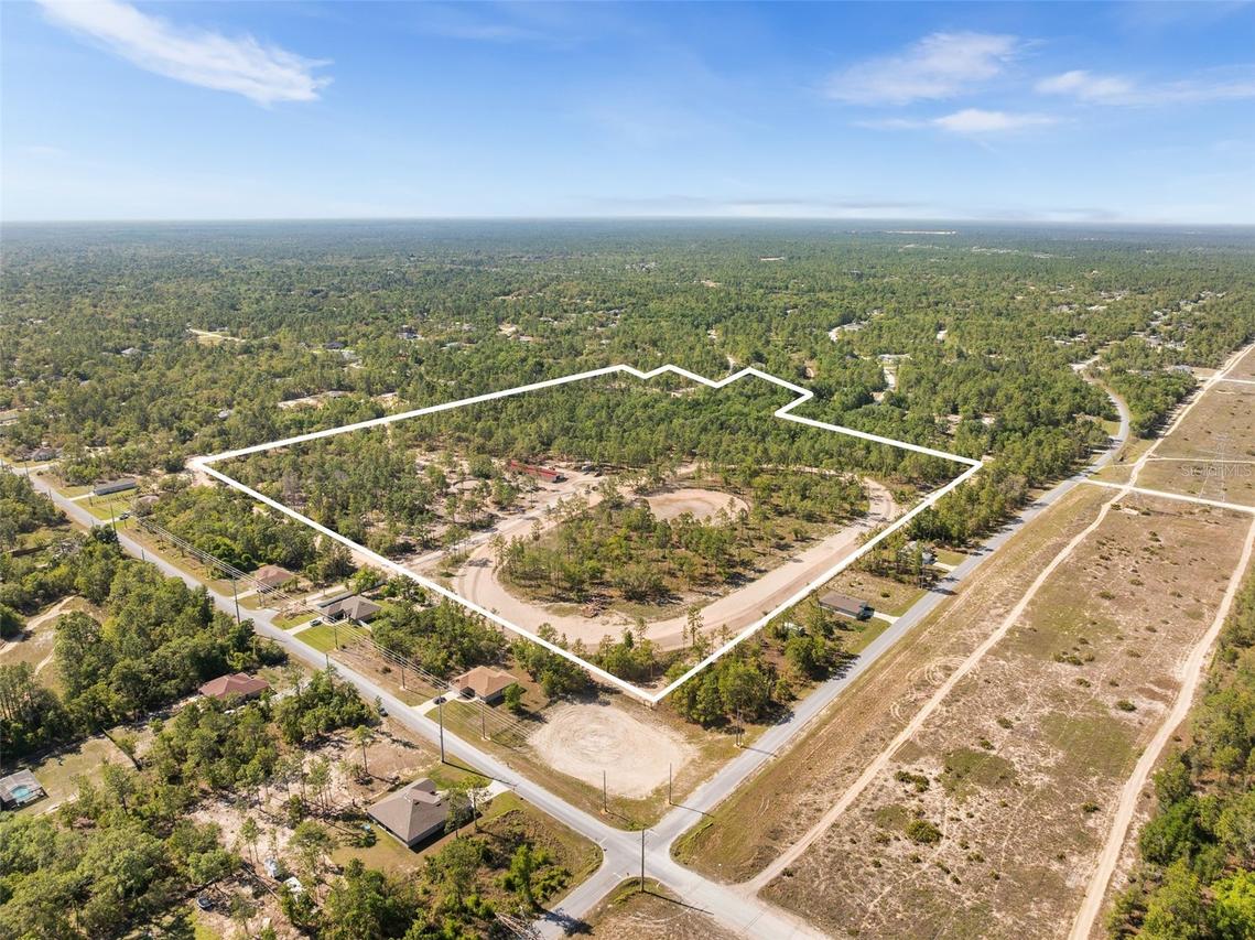 25723 Bareva Rd., Weeki Wachee, FL 34614