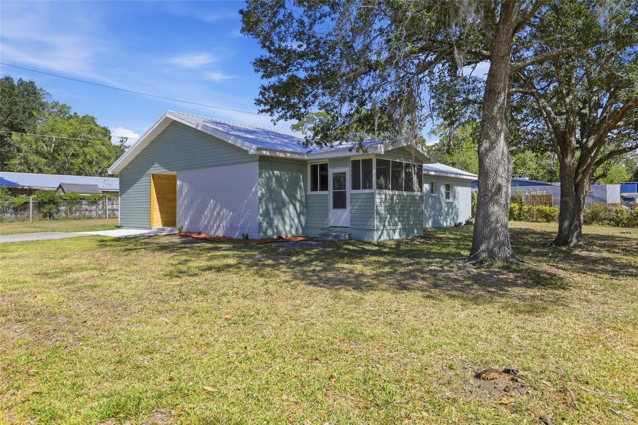 1214 NE 28th Ave., Gainesville, FL 32609