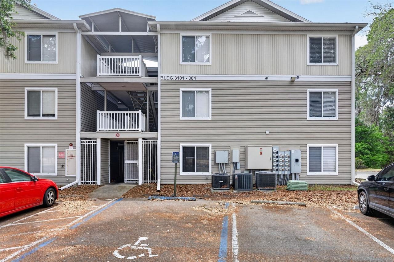 4000 SW 23rd St. #3-302, Gainesville, FL 32608