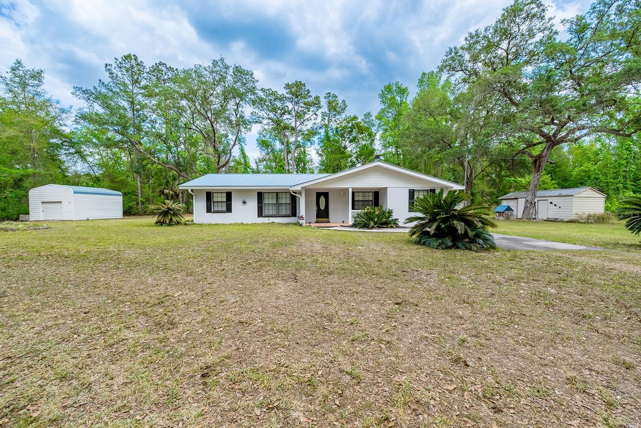 1753 SE Highway 349, Old Town, FL 32680