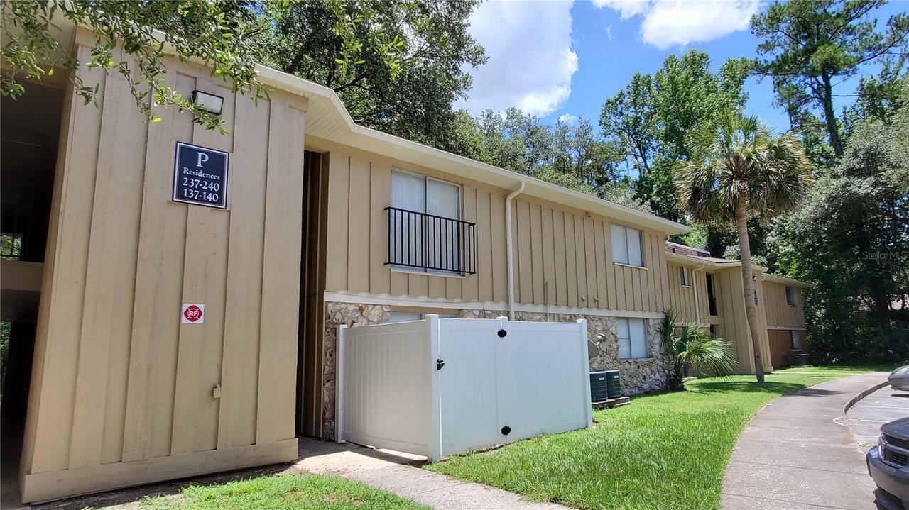 507 Nw 39th Rd #237, Gainesville, FL 32607