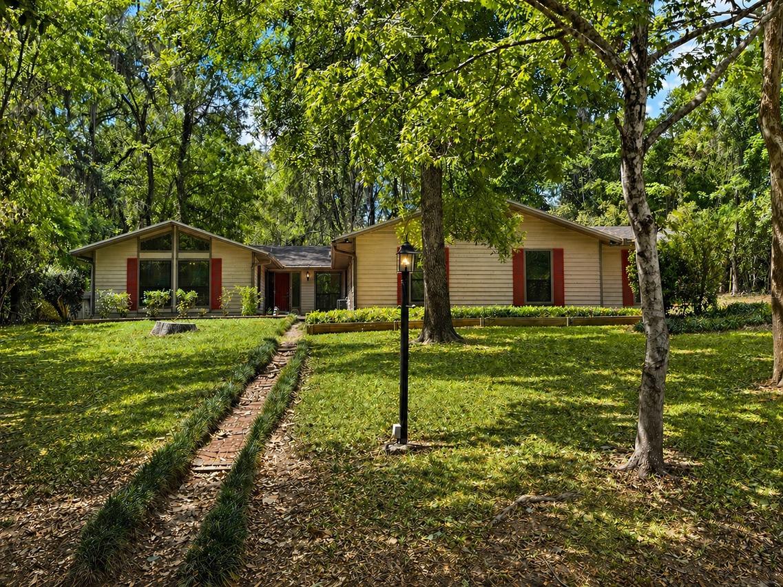 9331 NW 13th Pl., Gainesville, FL 32606