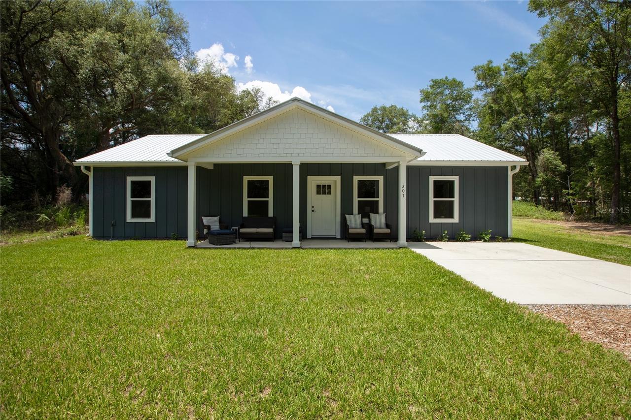 207 N Palmetto Ave., Florahome, FL 32140