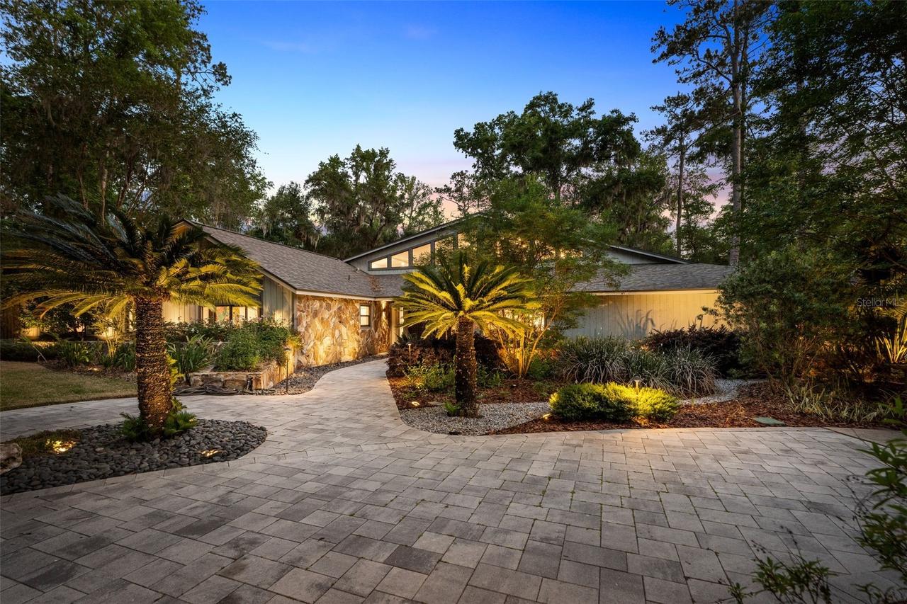 2261 NW 24th Ave., Gainesville, FL 32605