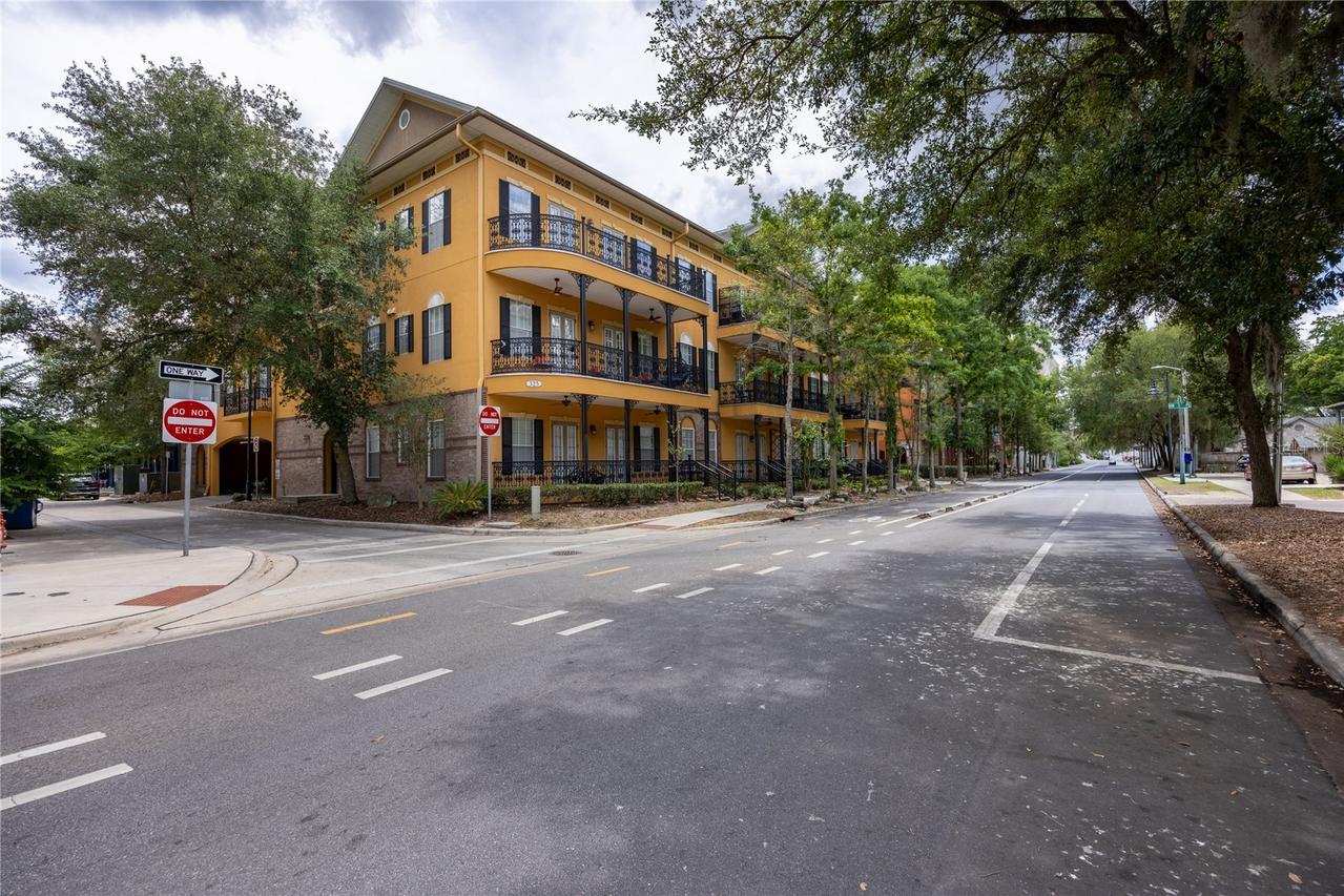325 NW 14th St. #307, Gainesville, FL 32603