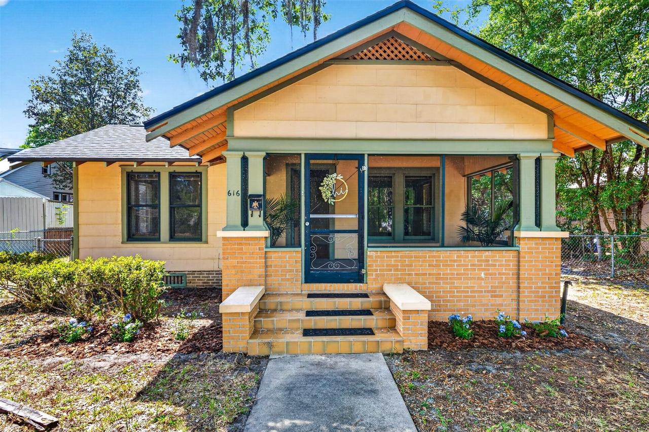 616 NE 7th St., Gainesville, FL 32601