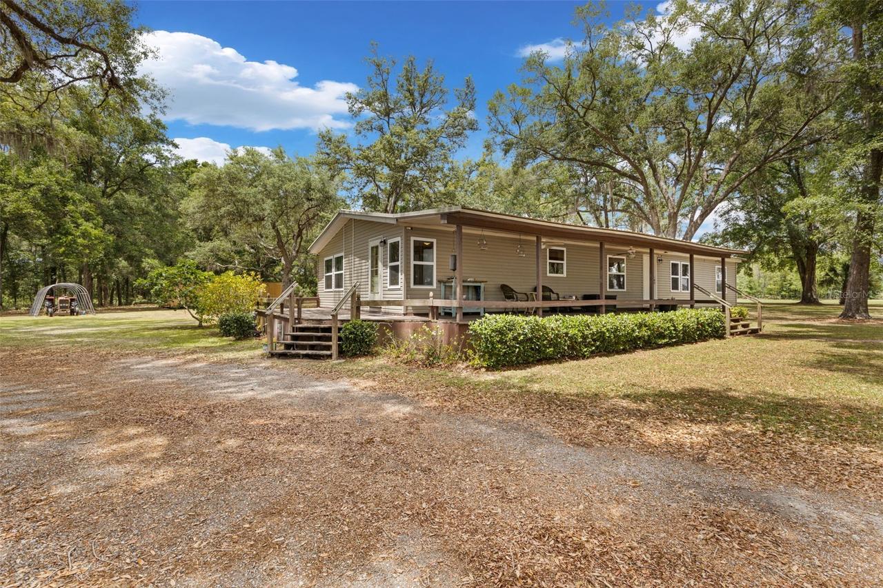 6689 SE 55th St., Trenton, FL 32693