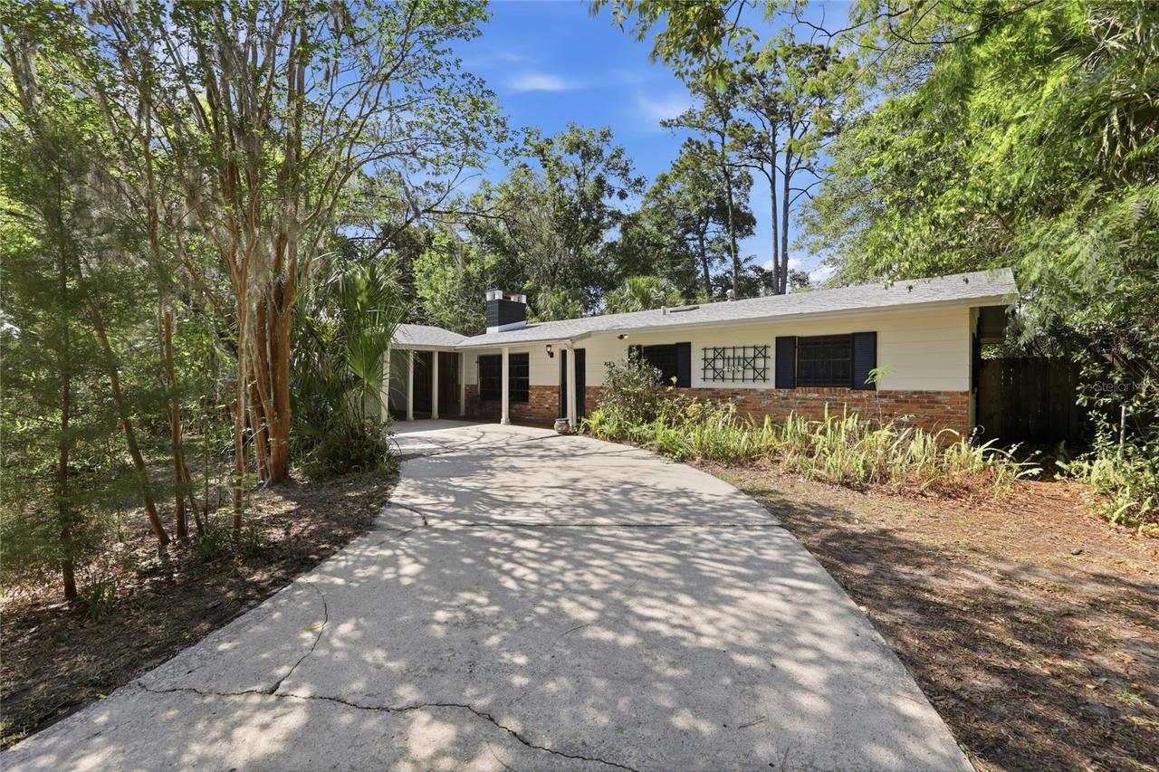 4130 NW 19th Pl., Gainesville, FL 32605