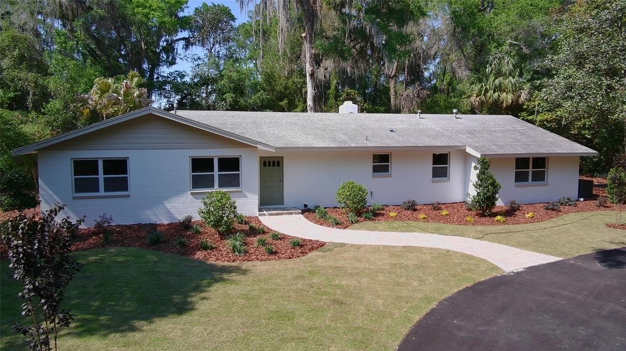4890 NW 20th Pl., Gainesville, FL 32605