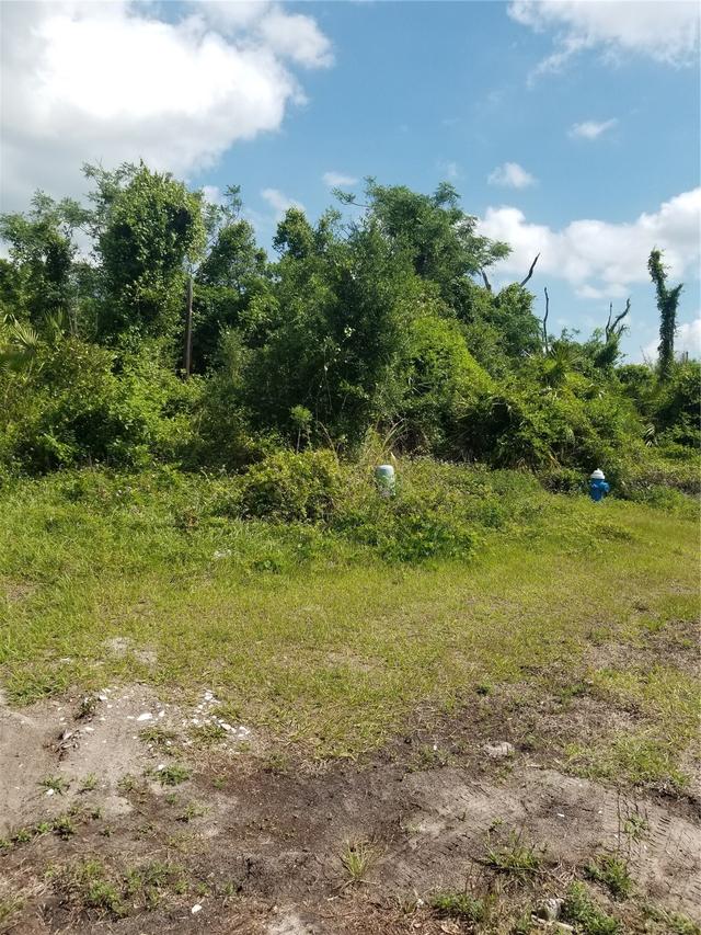 21 Milwaukee Ave., Palm Coast, FL 32137