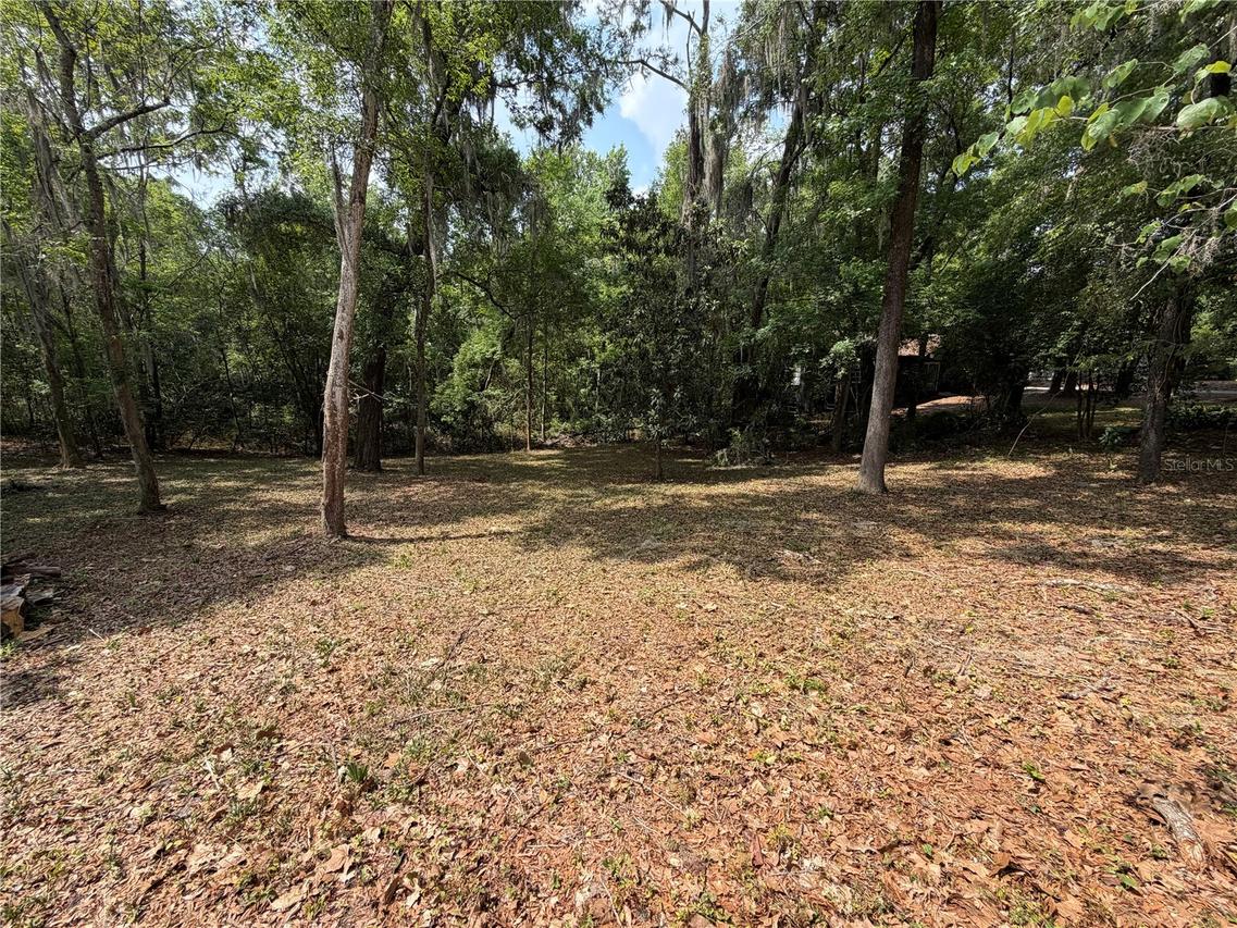 1723 NW 14th Ave., Gainesville, FL 32605