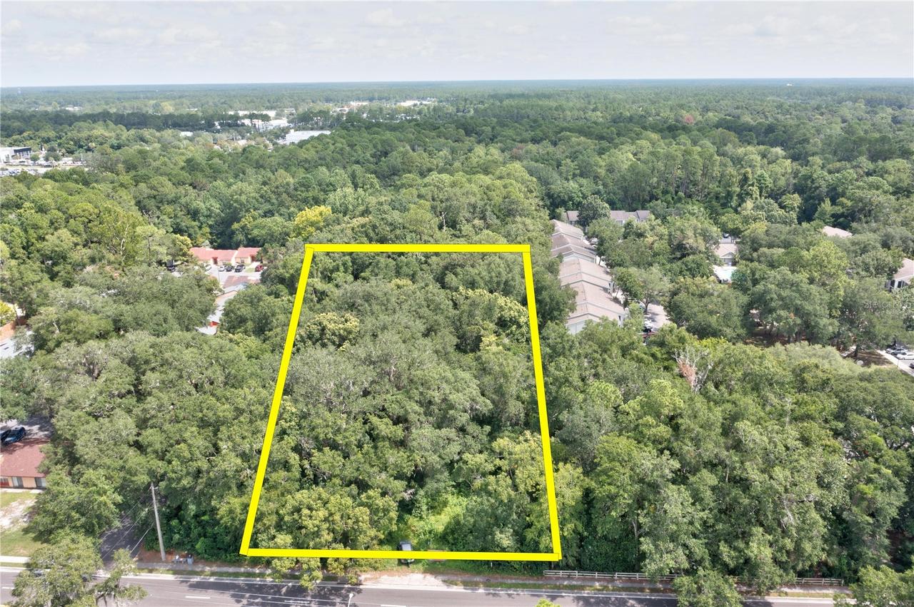 780 NE 23rd Ave., Gainesville, FL 32609