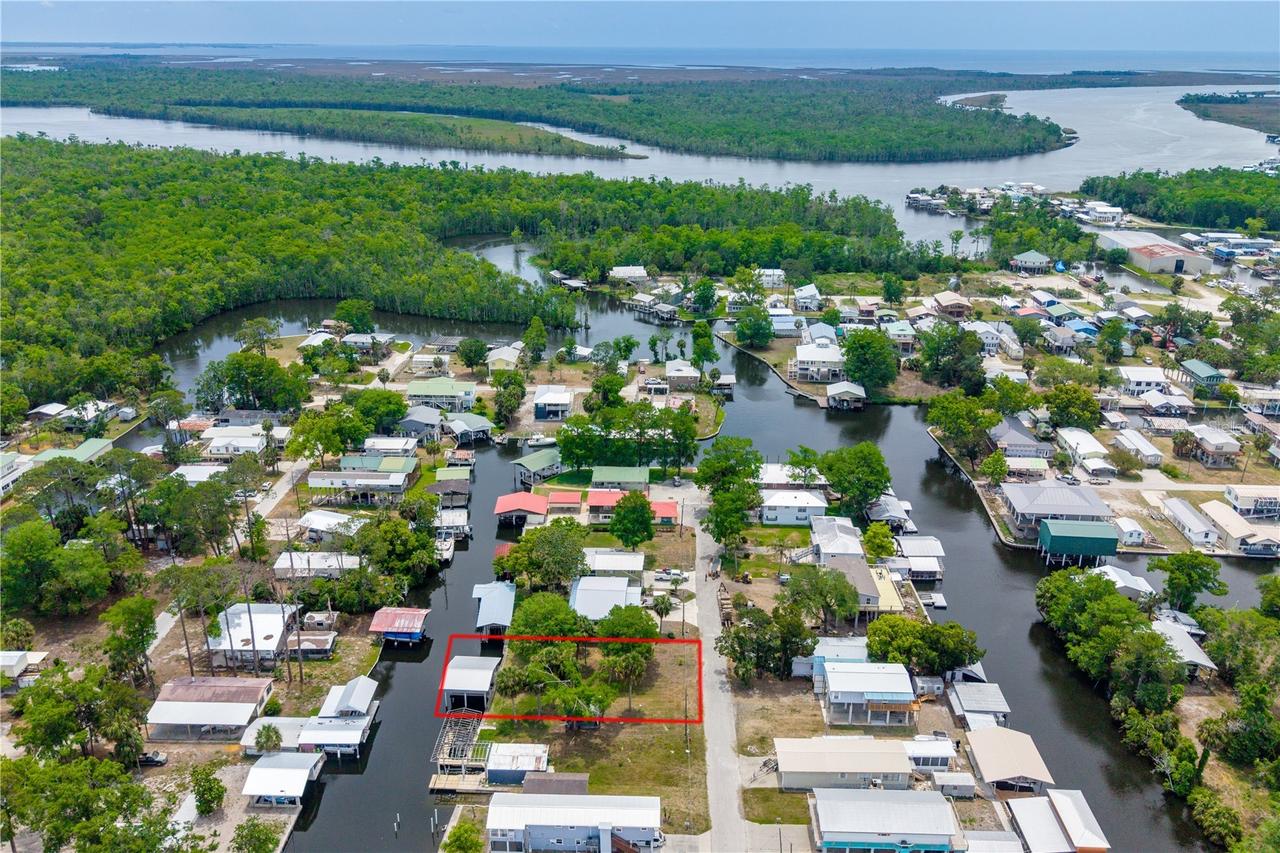 75 NE 236th St., Suwannee, FL 32692
