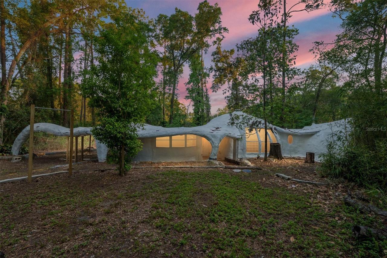 6928 NW 39th Ave., Gainesville, FL 32606