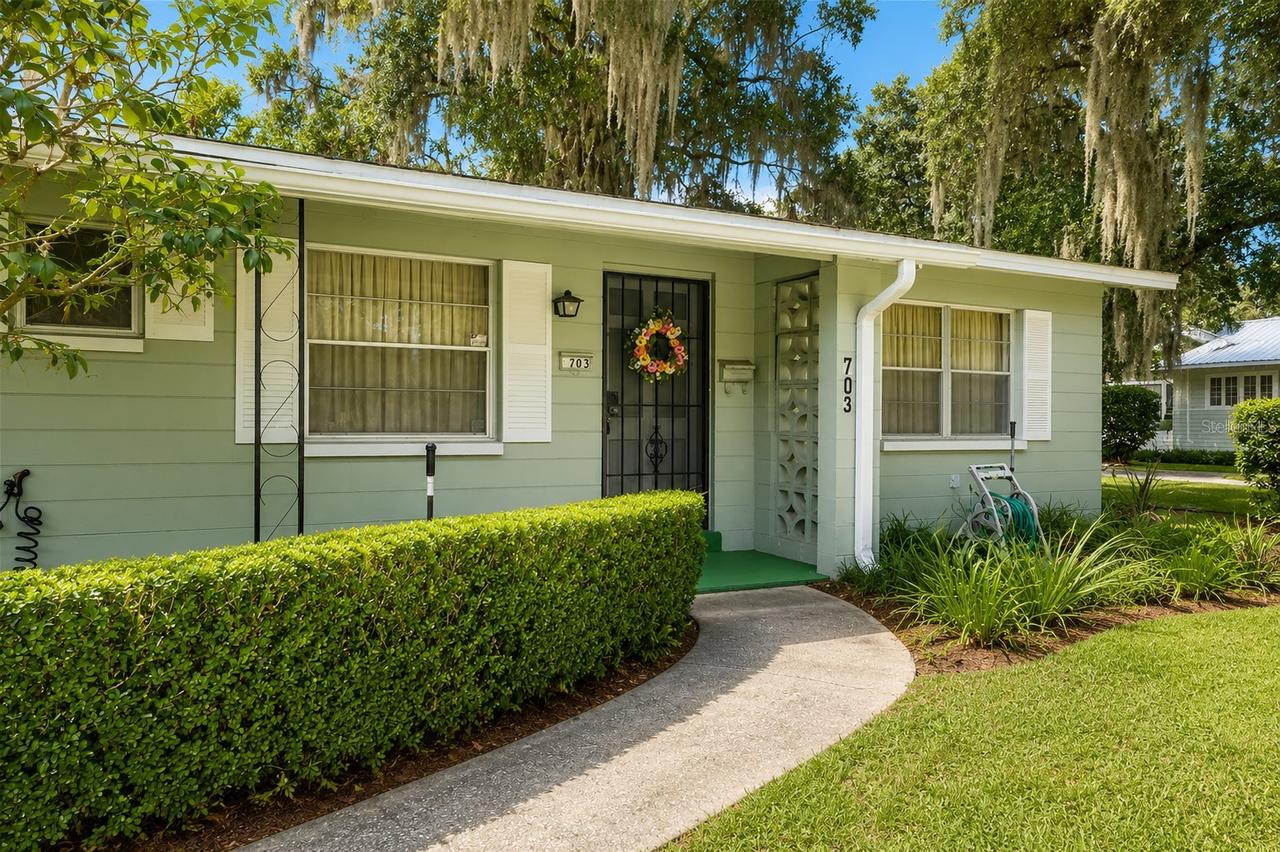 703 NE 6th Pl., Gainesville, FL 32601