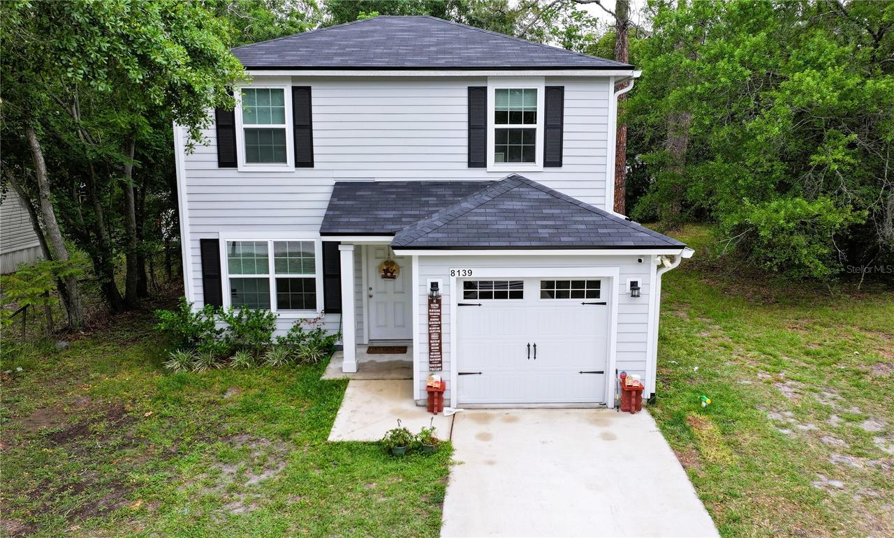 8139 Vining St., Jacksonville, FL 32210