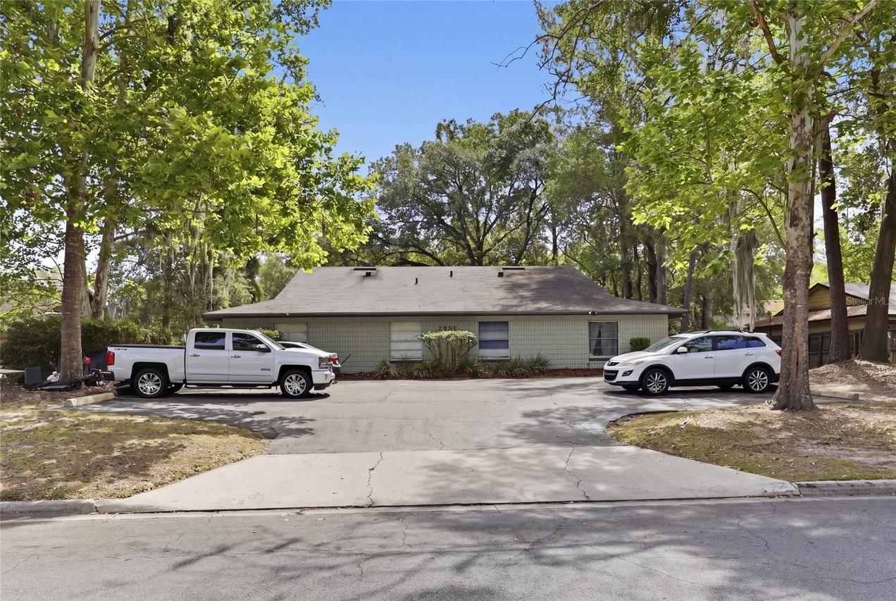 3605 SW 29th Ter., Gainesville, FL 32608