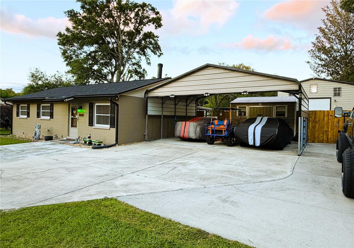 18143 NW 251st Ter., High Springs, FL 32643
