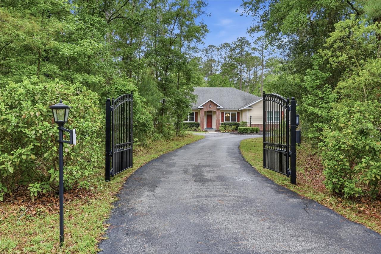 9208 NW 64th Ter., Gainesville, FL 32653