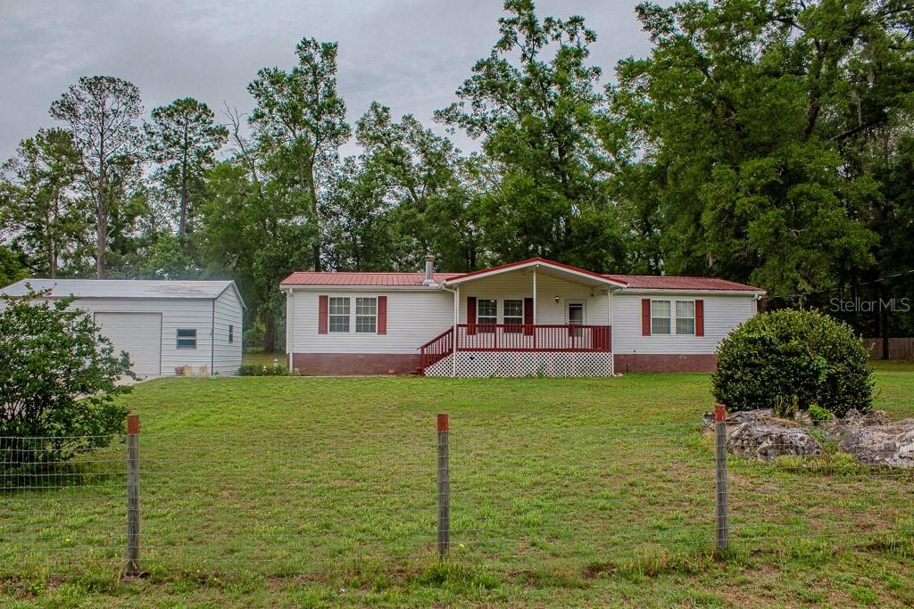 141 SE Maid Marion Ln., High Springs, FL 32643