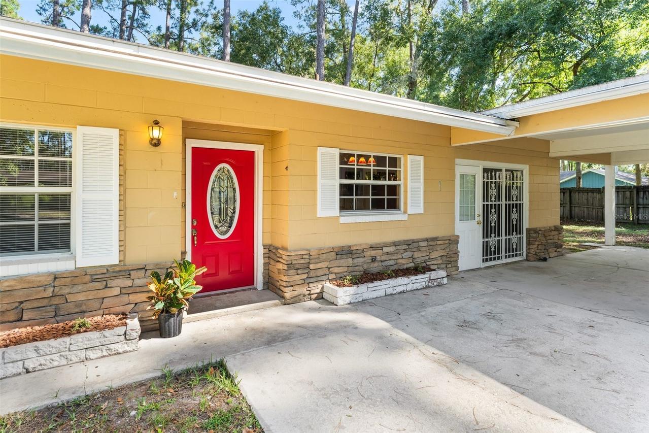 3805 NW 50th St., Gainesville, FL 32606