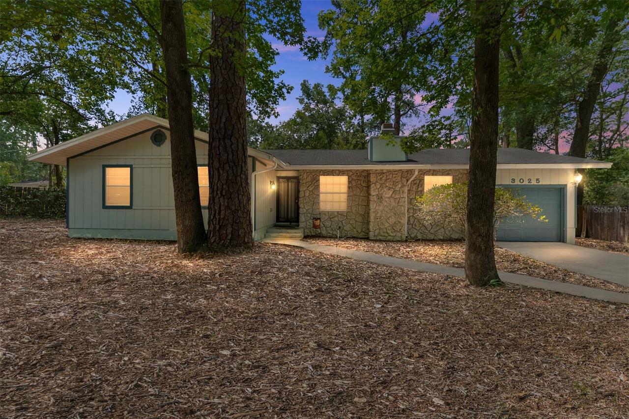 3025 W University Ave., Gainesville, FL 32607