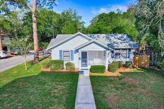 302 NW 19 St., Gainesville, FL 32603