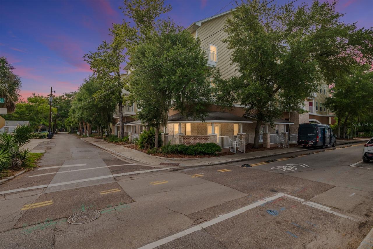 1500 NW 4th Ave. #209, Gainesville, FL 32603