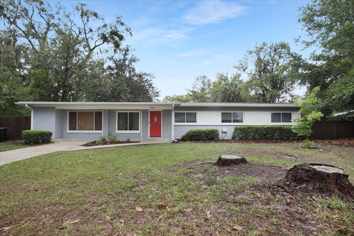 1032 NE 19th Pl., Gainesville, FL 32609