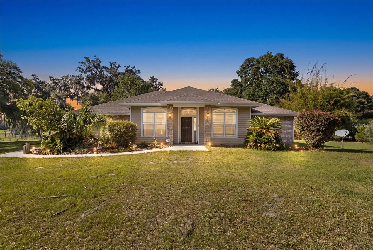 19328 SW 58th Pl., Archer, FL 32618