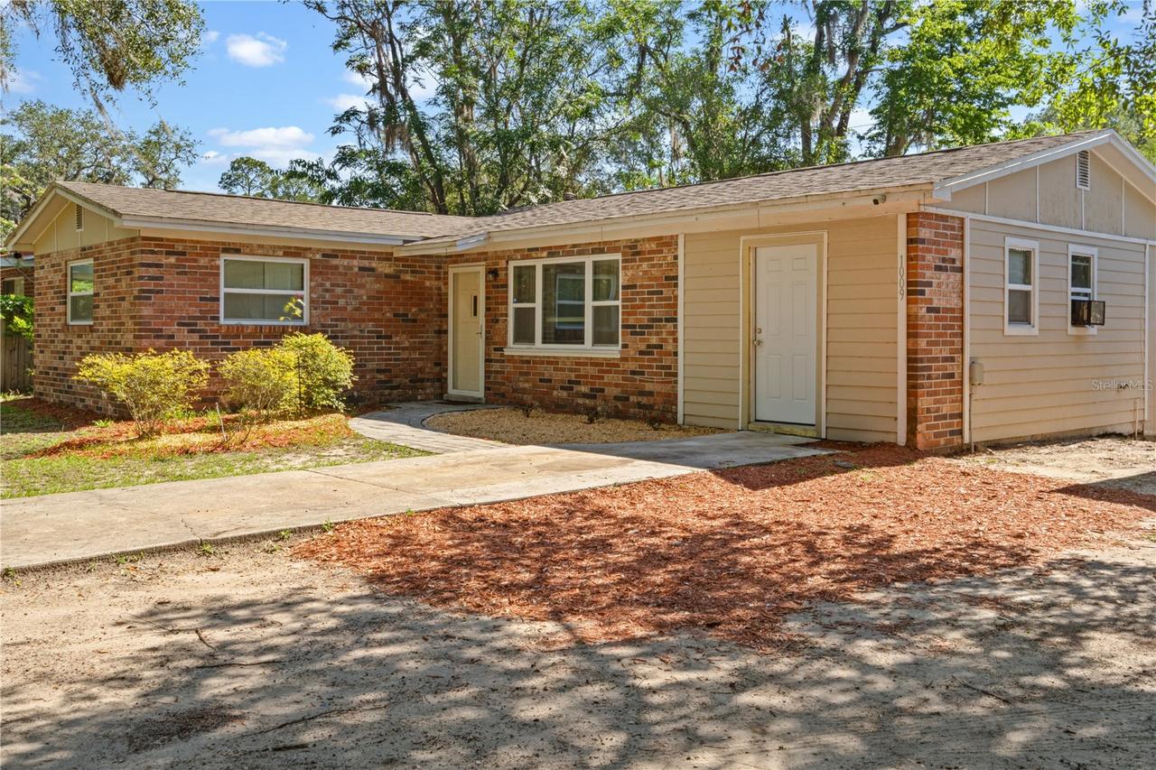 1009 SE 20th St., Gainesville, FL 32641