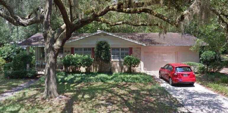 318 SW 40th Ter., Gainesville, FL 32607