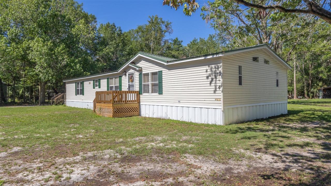 17824 NE 143rd Ter., Waldo, FL 32694