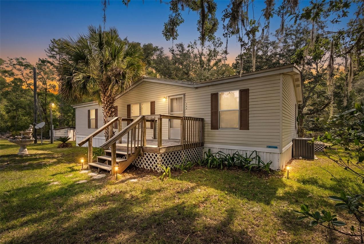 704 SE 791st St., Old Town, FL 32680