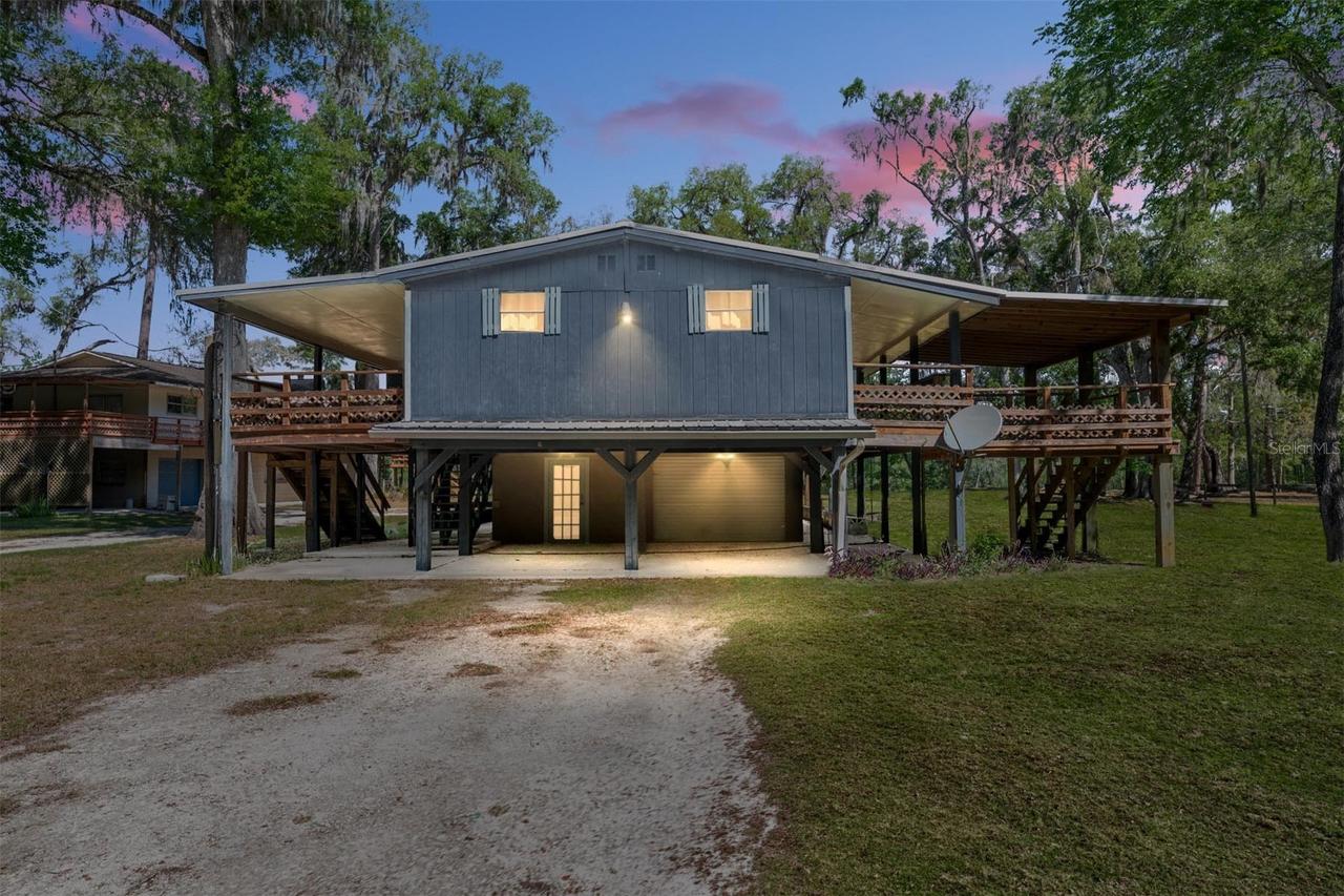 7870 SW 25th Pl., Bell, FL 32619