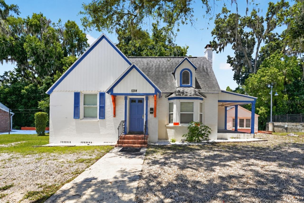 1254 SW 9th Rd., Gainesville, FL 32601