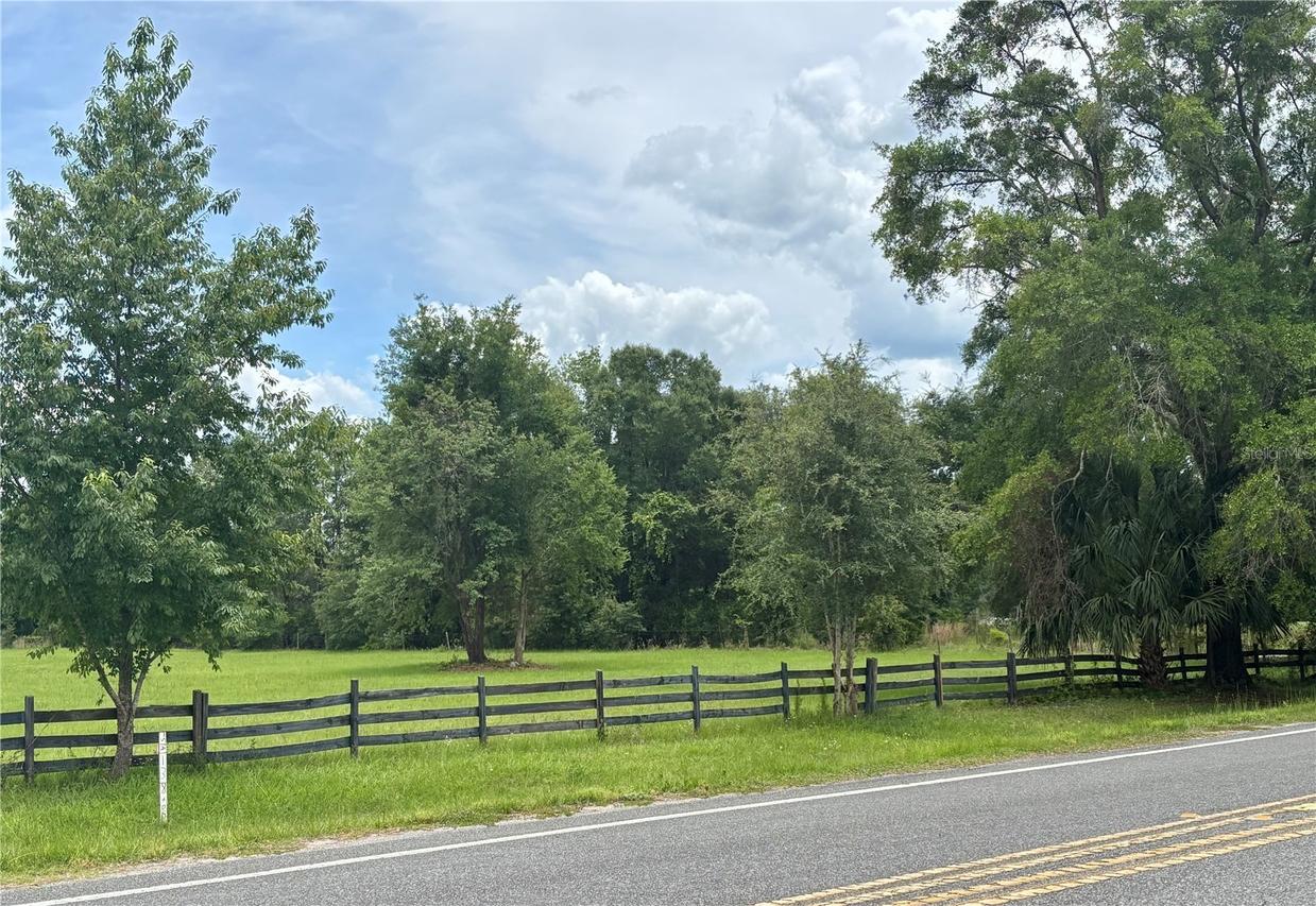 NW 202nd Street, High Springs, FL 32643